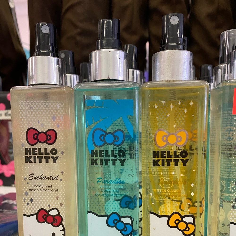 3 assorted hello kitty sprays
